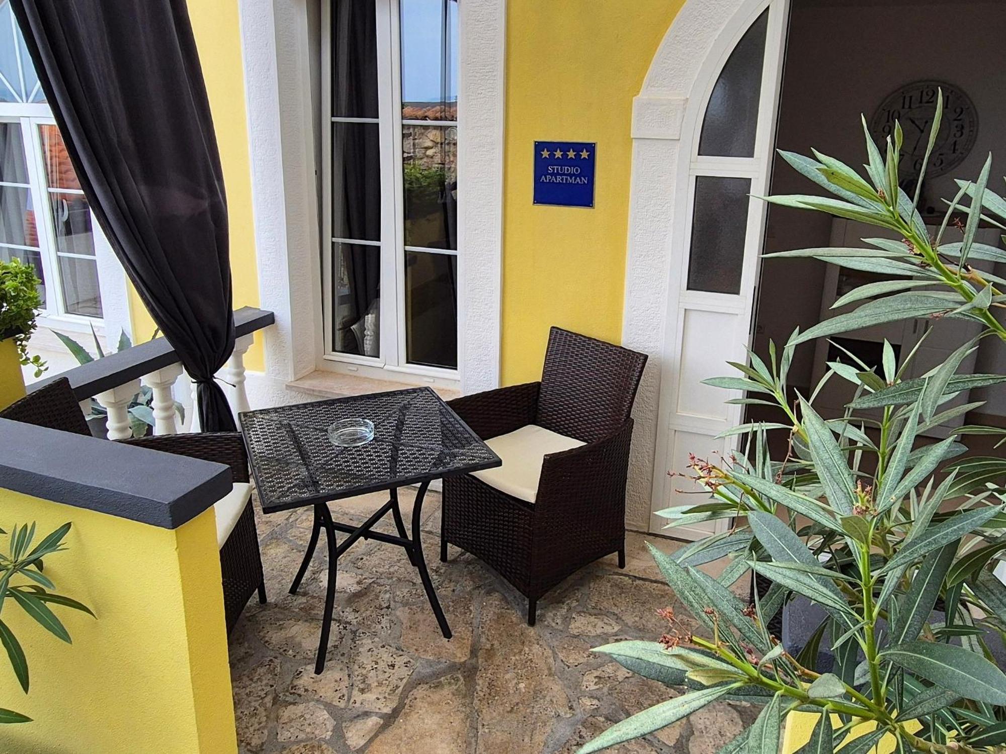 Vivi Studio Apartments Мали-Лошинь Номер фото